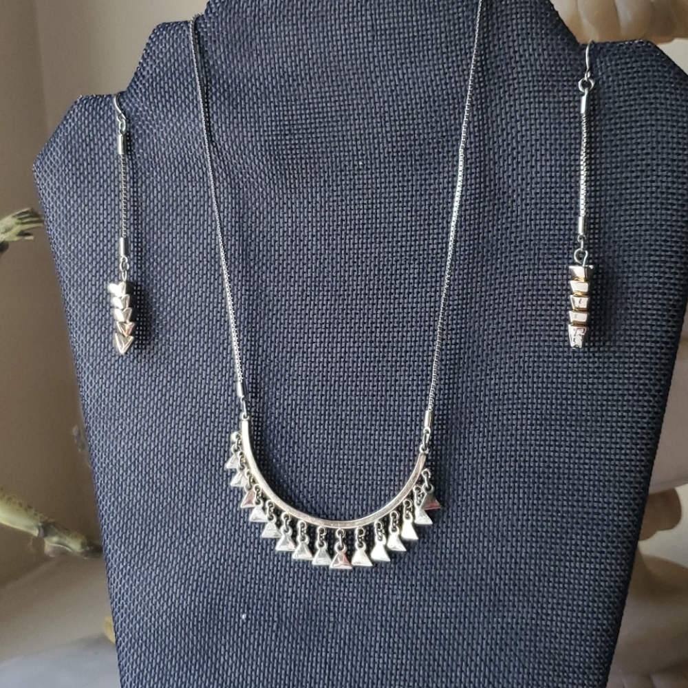 Bcbg  gold spike set - Picture 2 of 4